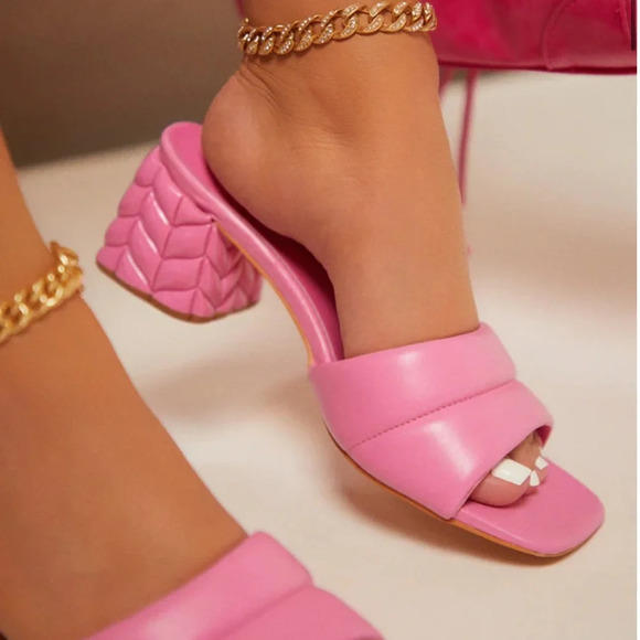Miss Lola Shoes - MISS LOLA heels